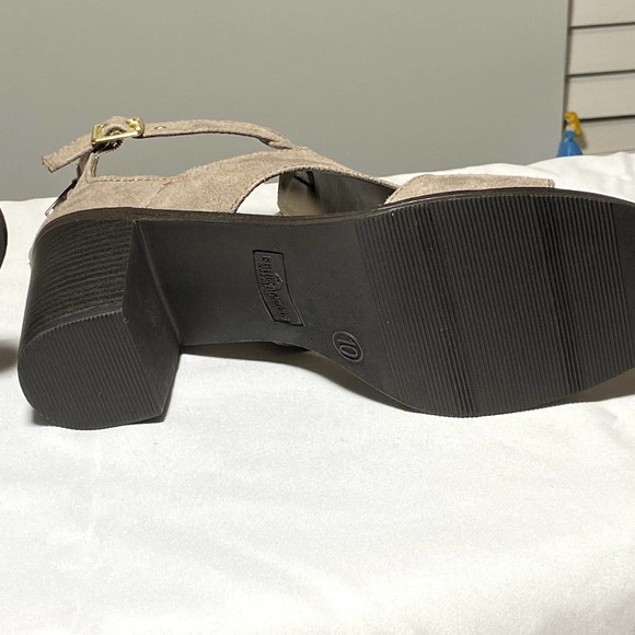 Fergalicious by Fergie Taupe Suede Marquette Open Toe Block Heeled Sandals-Sz 10 - Picture 10 of 10
